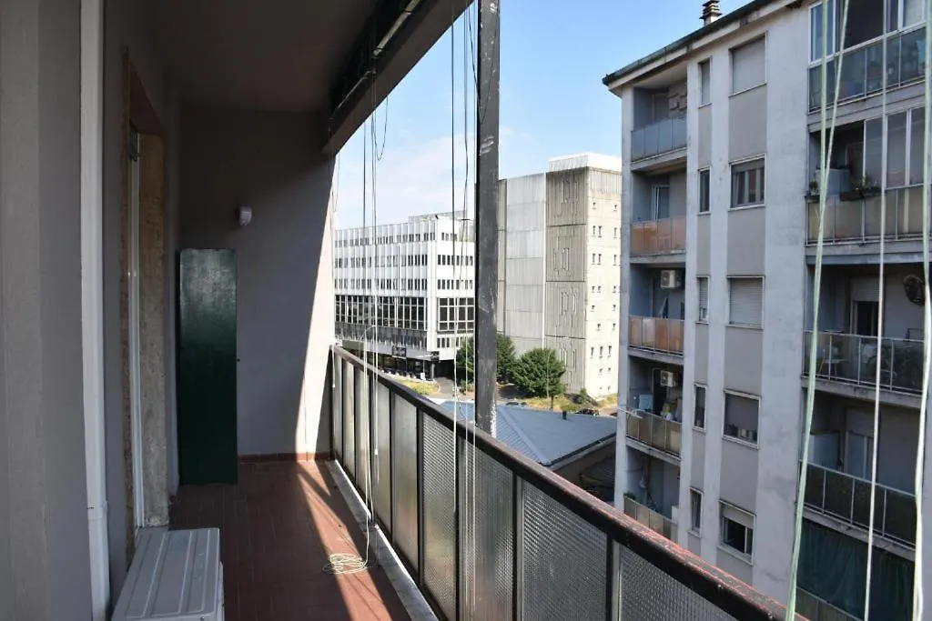 Apartment Ferienwohnung Pm 8 Via Marco Polo Mailand
